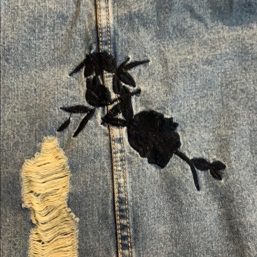 Jean Jacket - Picture 5 of 6